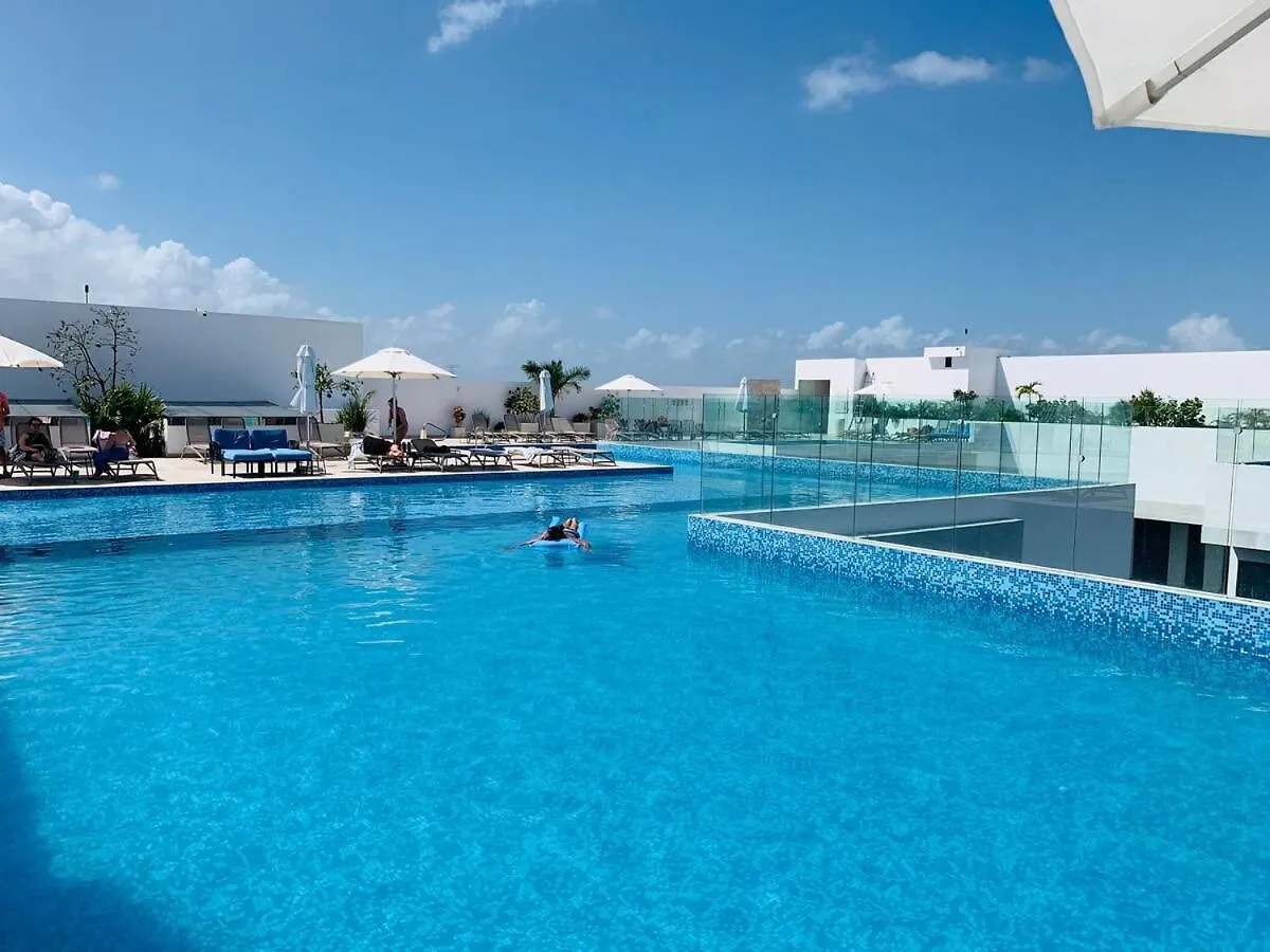 Ipana Playa Carmen 4 Pools And Gym Appartement Playa del Carmen